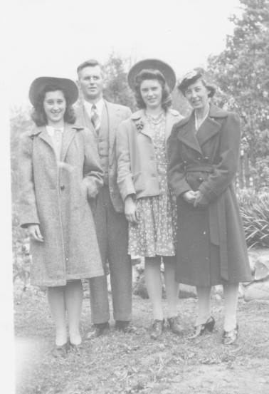 Audrey, Howard, Muriel, and Reta (circa 1945)